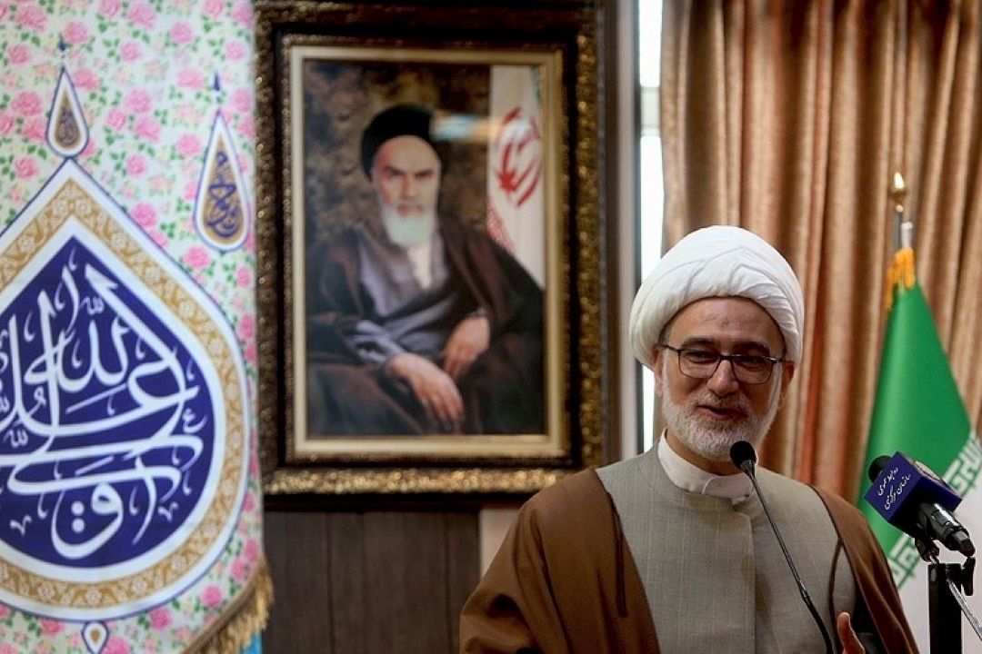 نگاهی به پیش بینی های جشنواره ملی قرآن و عترت دانشجویان در برنامه افق رادیو قرآن