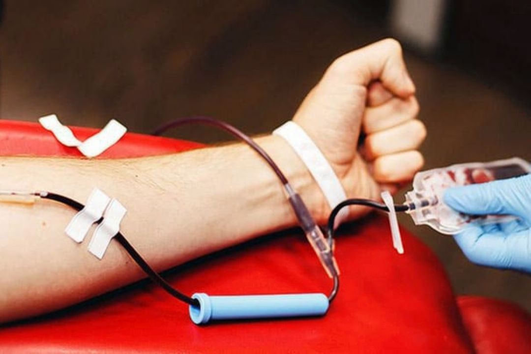 تحلیل و بررسی مشكلات انتقال خون در ایران