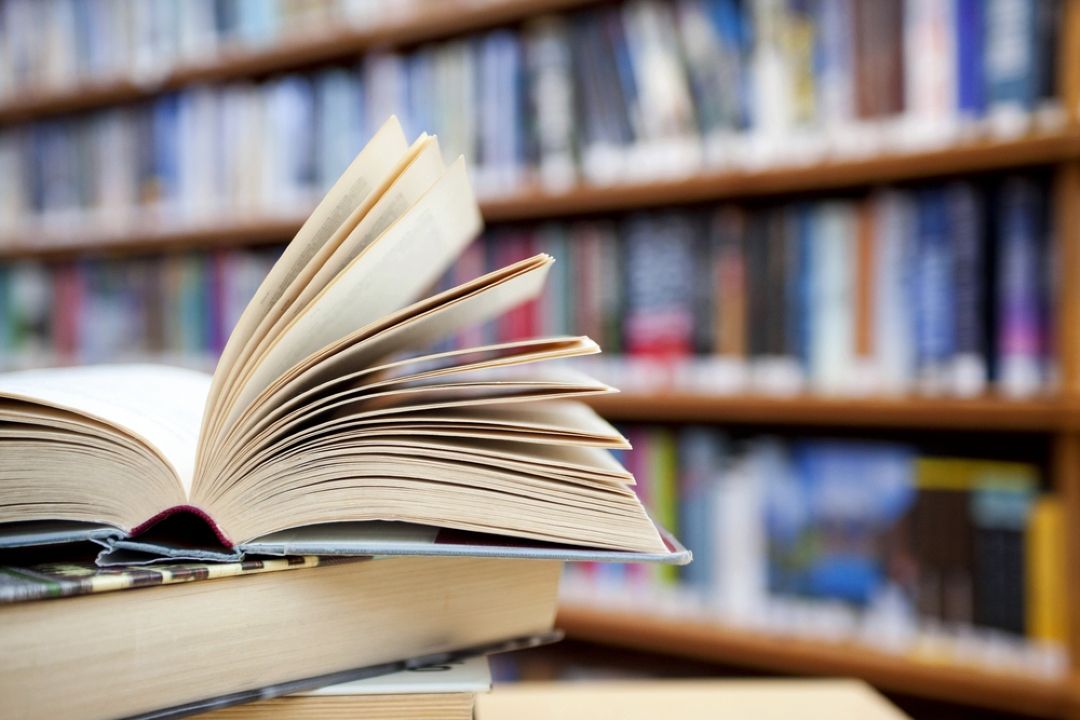 نقد كتاب مشاهیر المپیك