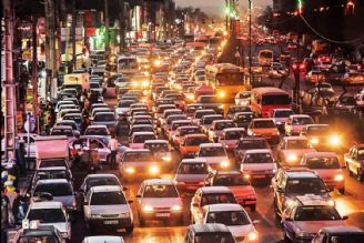 كمبود شدید ظرفیت شبكه معابر تهران برای حجم بالای خودروها