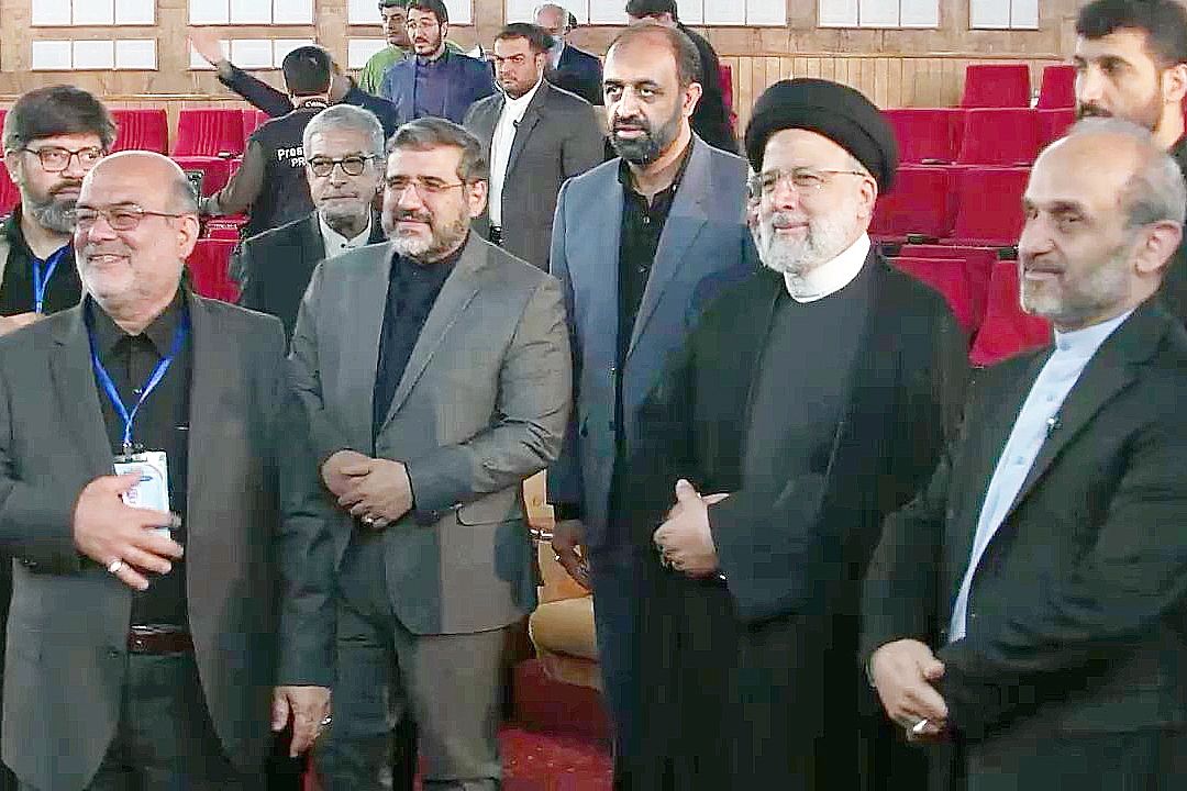 تحسین رئیس جمهور از ابتكار و خلاقیت رادیو ایران در ایجاد كانون ایرانیاران