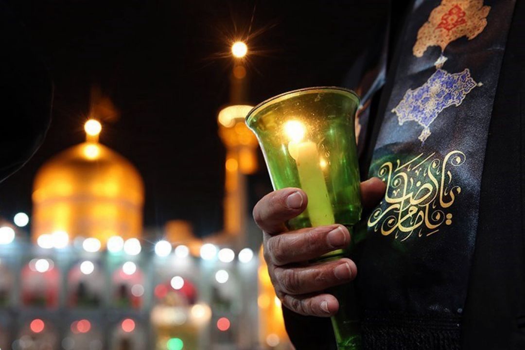 بررسی سیره امام رضا(ع) در 