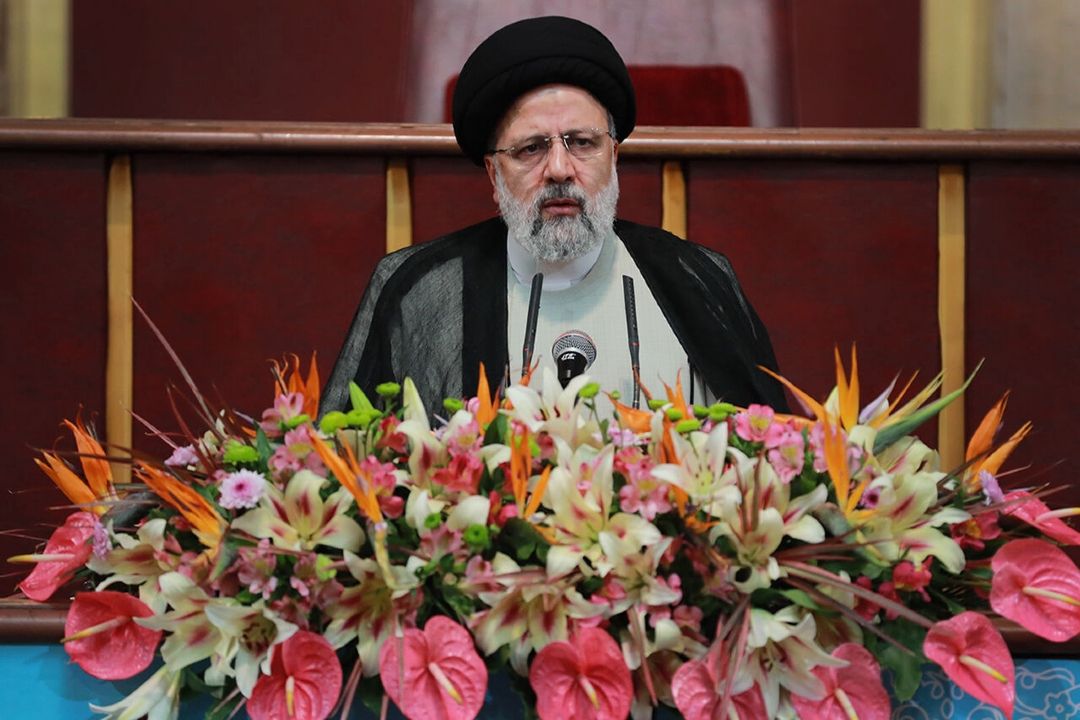 رئیس جمهور: توانایی حل مشكلات كشور را داریم