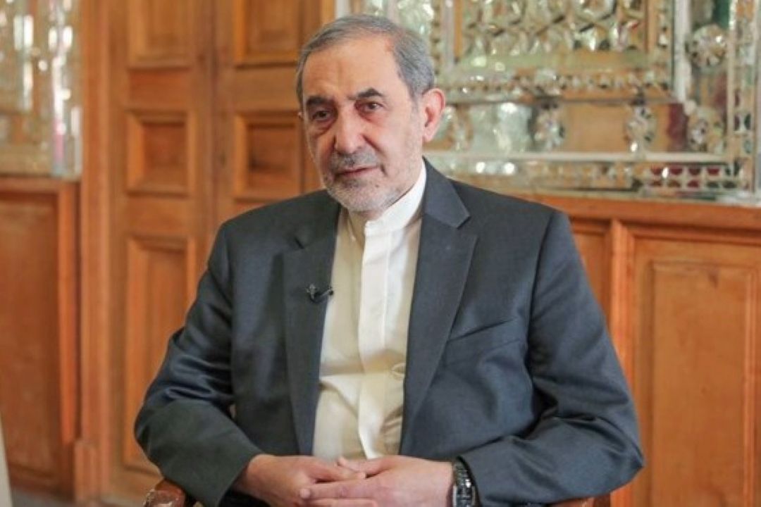 ولایتی: عادی‌سازان روابط با صهیونیست‌ها از وقایع منطقه پند گیرند