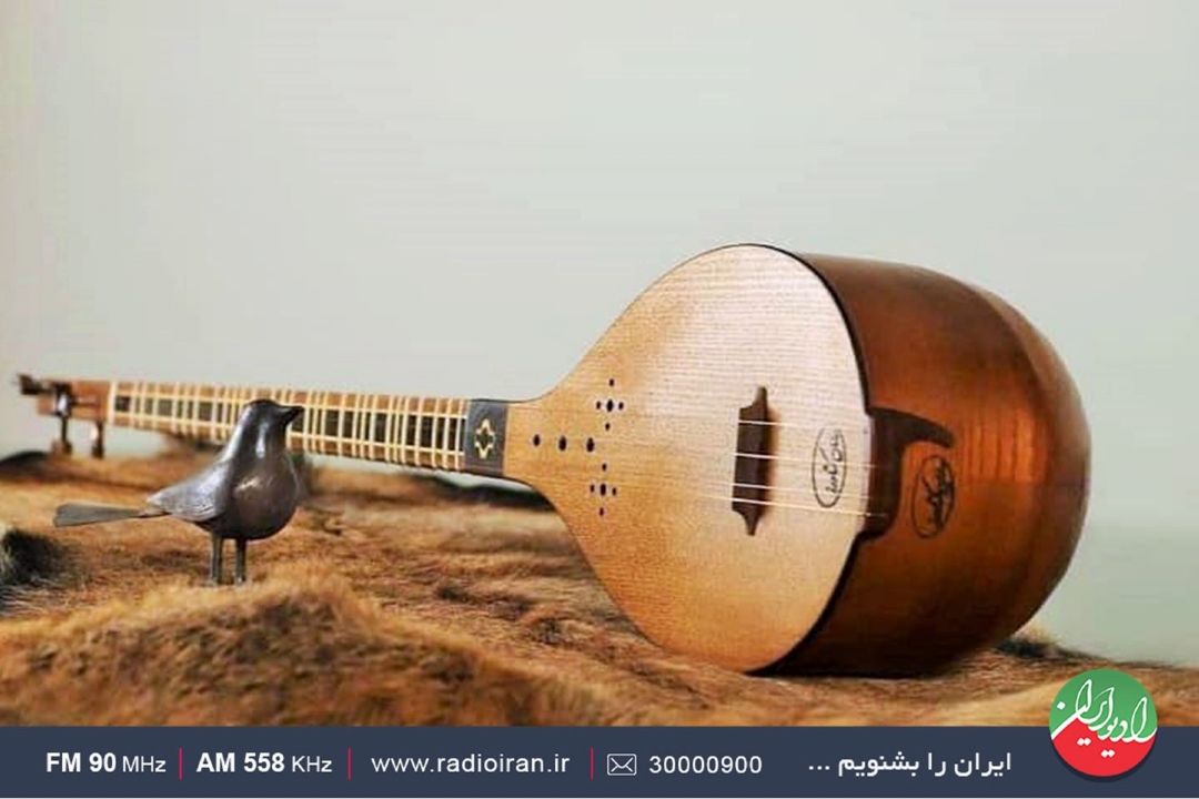 معرفی پیشكسوتان سه تار در رادیو ایران