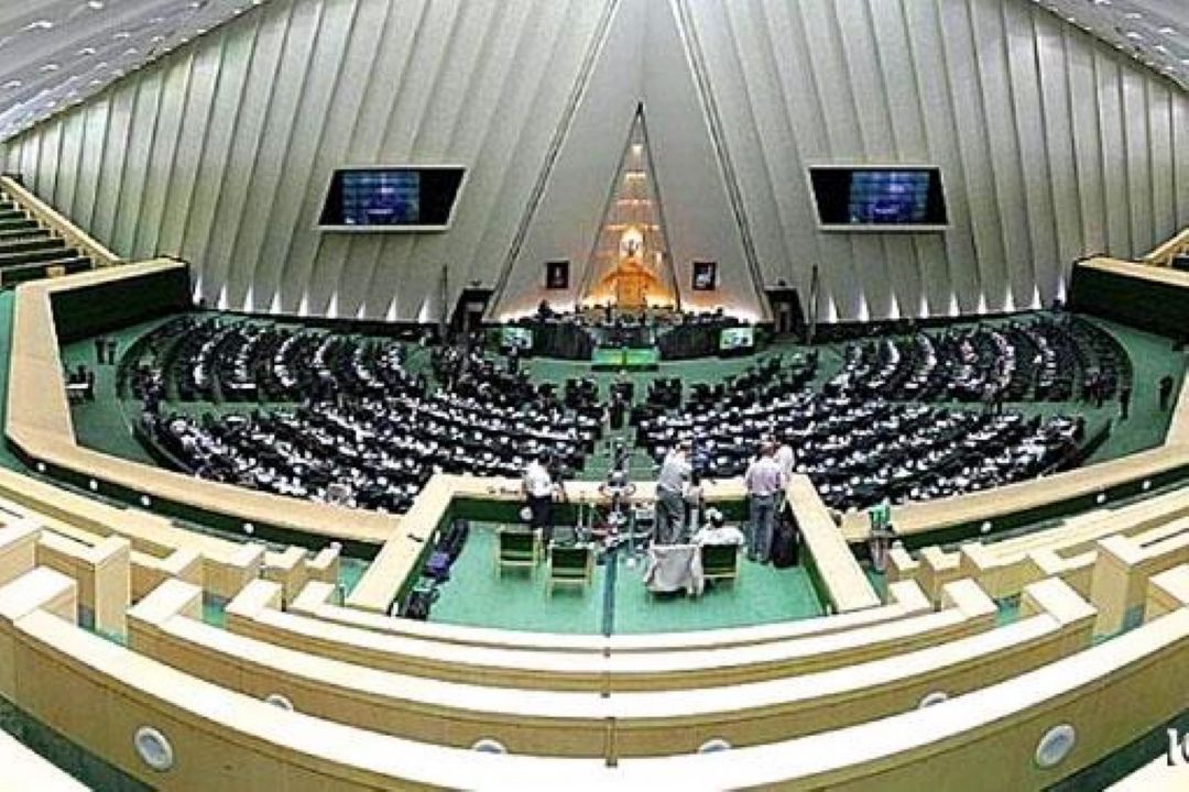 ارجاع موضوع تسویه نرخ تعهدات ارزی شركت های صادر كننده خدمات فنی و مهندسی به كمیسیون تلفیق برای انجام اصلاحات