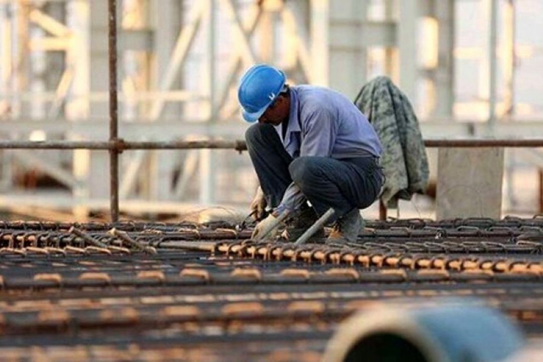 عدالت این است كه كارگران شهرهای بزرگ بیشتر حقوق بگیرند