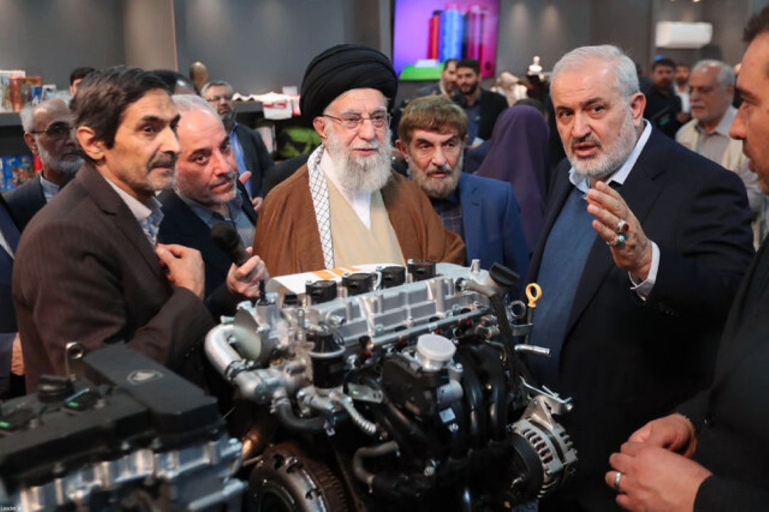 رهبر انقلاب از نمایشگاه توانمندی‌های تولید ایرانی بازدید كردند