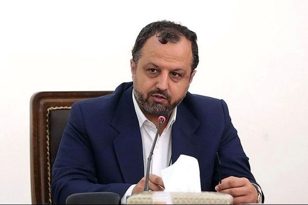 حضور مردم در راهپیمایی مسئولیت مسئولان را بیشتر می كند.
