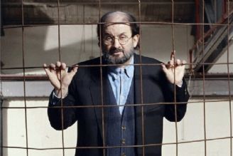 زندگی در ترس؛ نتیجه حكم اعدام امام خمینی (ره) علیه سلمان رشدی