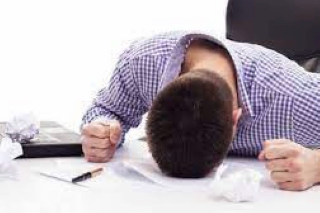 برخورد با اشتباه ها در «پشت پلك صبح»  