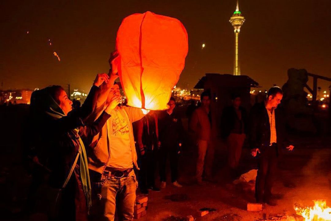 چهارشنبه‌سوری ایمن در كنار خانواده/ بالن آرزوها جایگاهی در جشن چهارشنبه سوری ندارد