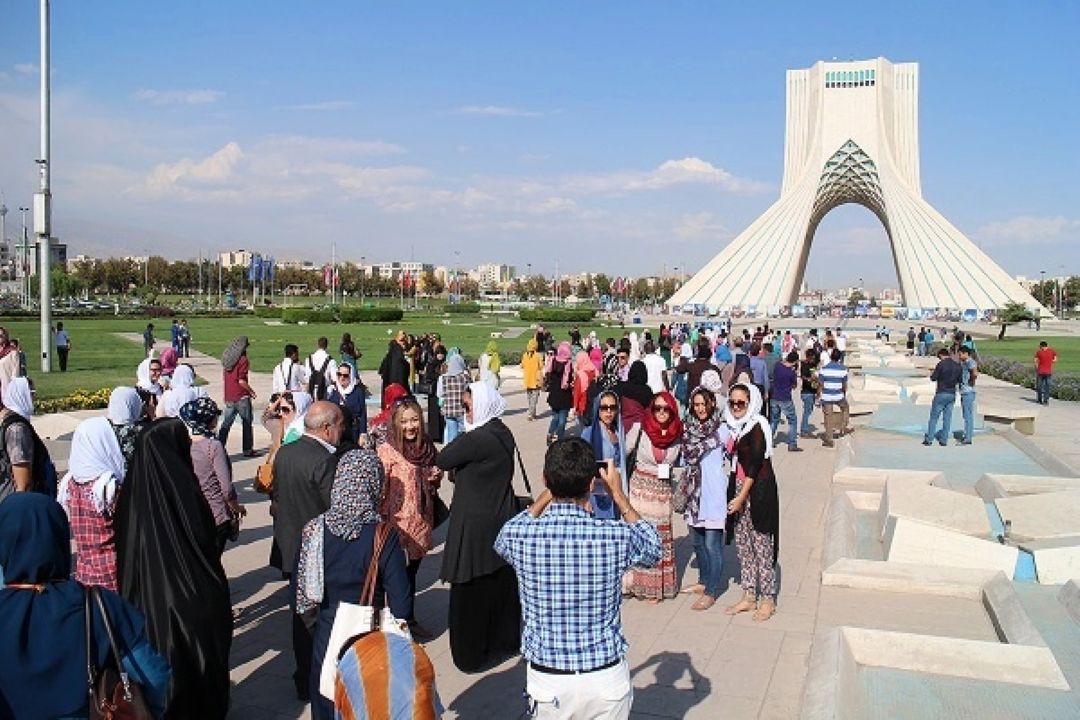 افزایش تعطیلات؛ كمك به رونق گردشگری خارجی