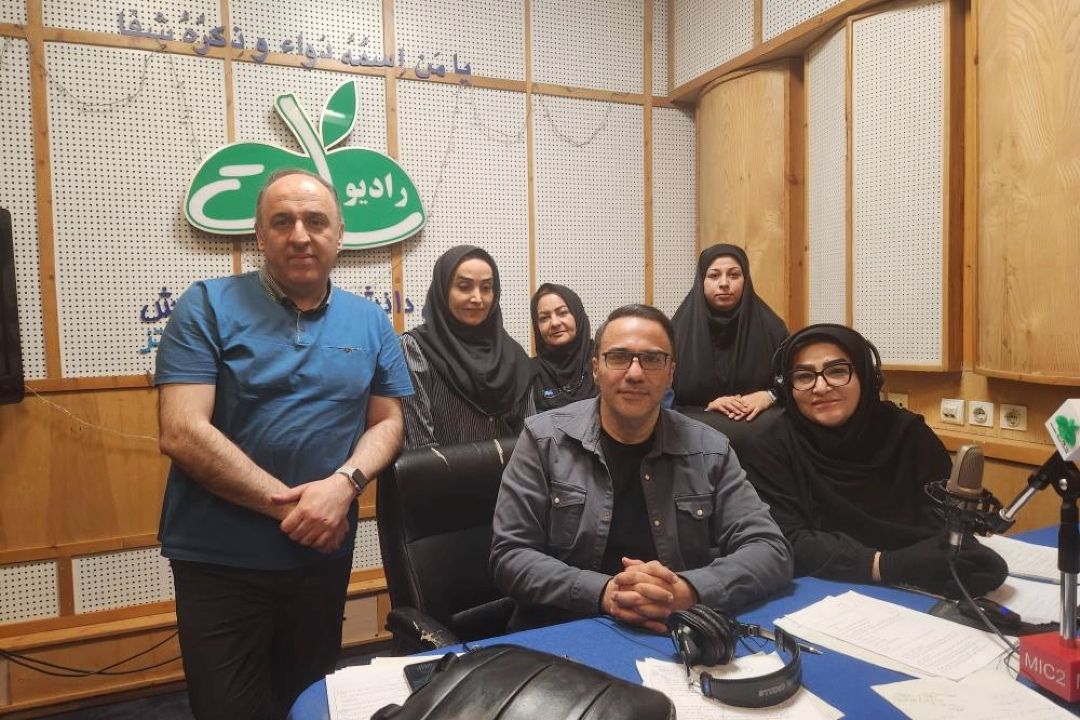 ویژه برنامه "فلسطین جهان را ببخش" روی موج