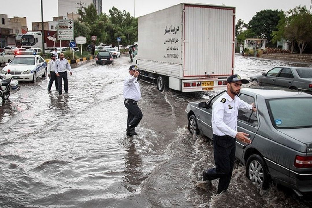 آخر هفته بارانی همراه با وزش باد شدید برای تهران 