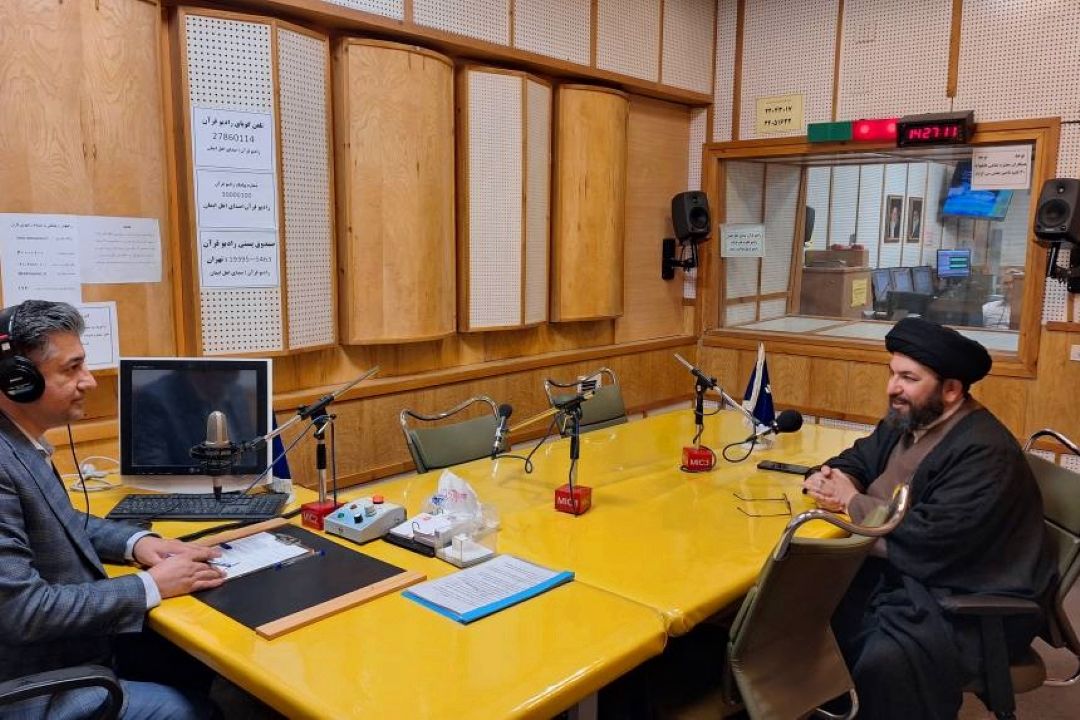 بررسی برنامه های شورای توسعه فرهنگ قرآنی در ماه مبارك رمضان در «افق » رادیو قرآن