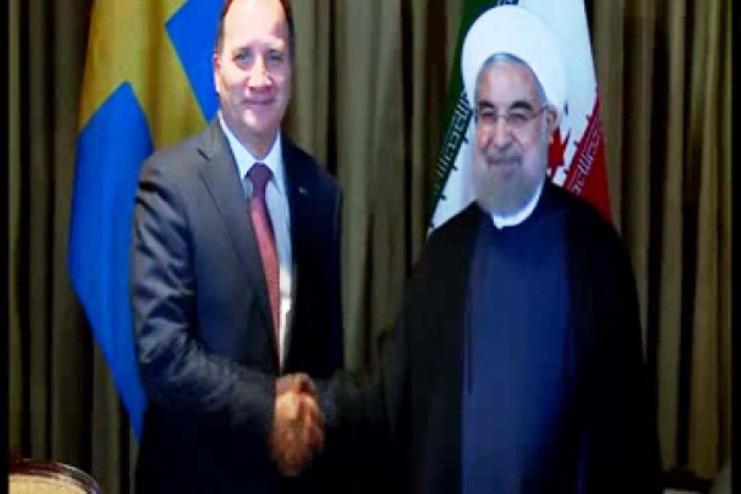 همراه با رئیس جمهور؛ تاكید روحانی بر گسترش روابط با استكهلم 