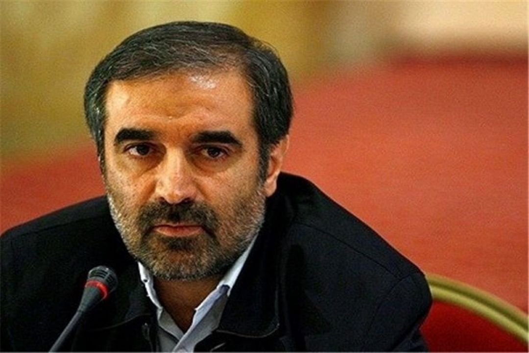 محمد كاظم انبارلوئی روزنامه نگار و كارشناس سیاسی در 