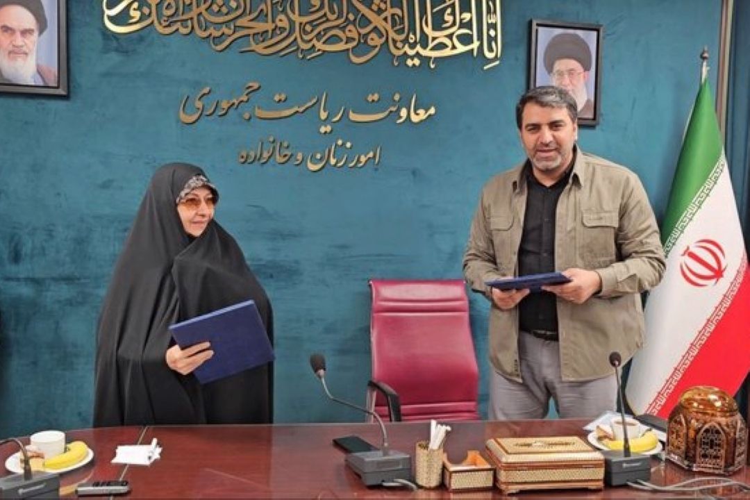  امضای تفاهم‌نامه به منظور حمایت از طرح ارائه تسهیلات به روستاییان 