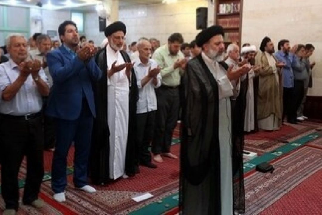 «رفیق جمهور» ویژه برنامه اربعین شهدای خدمت رادیو صبا 