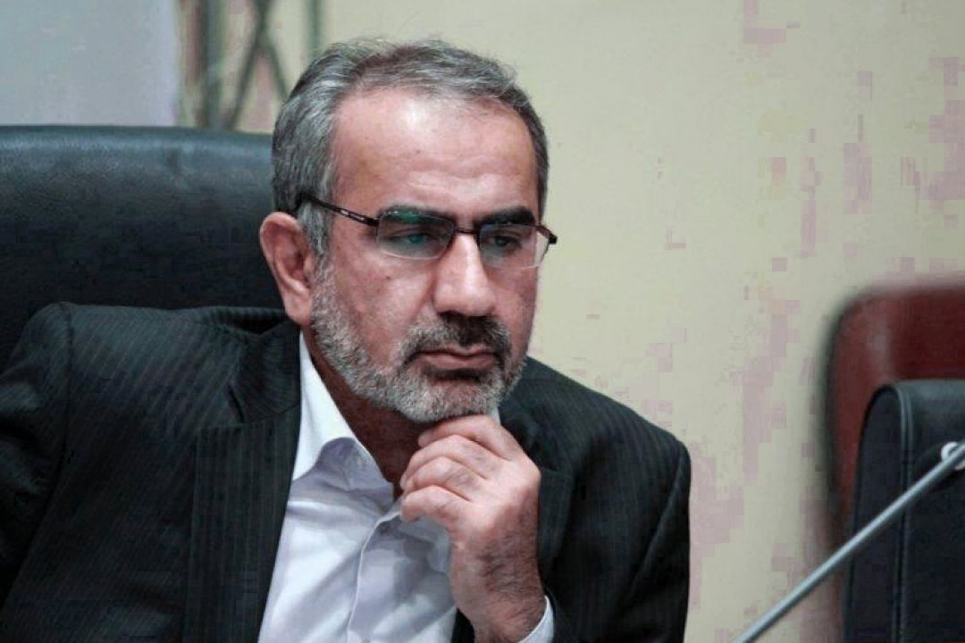دولت ارز نیمایی را فقط به كالاهای اساسی اختصاص دهد 