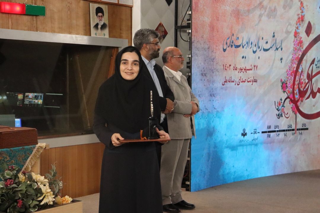 فیلم اعلام نامزدها و برگزیدگان سومین دوره جشنواره ملی صدای سخن در بخش مردمی 