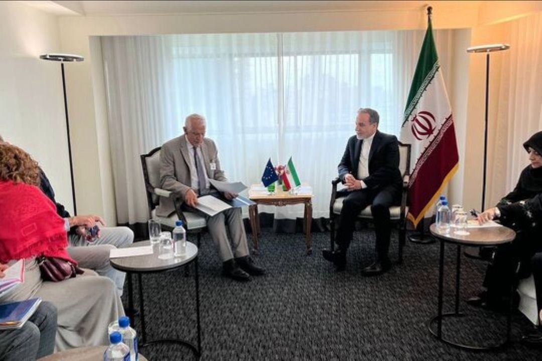 روایت «عراقچی »از رایزنی‌اش با «بورل» در نیویورك
