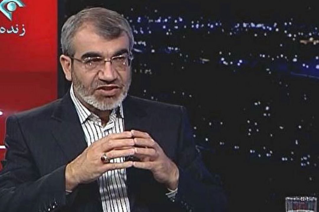 نباید شاقول هدایت را گم كنیم 