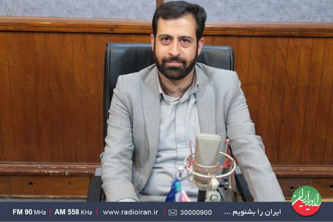 معاون فنی و زیربنایی سازمان پدافند غیرعامل كشور مهمان «پلاك هشت» رادیو ایران