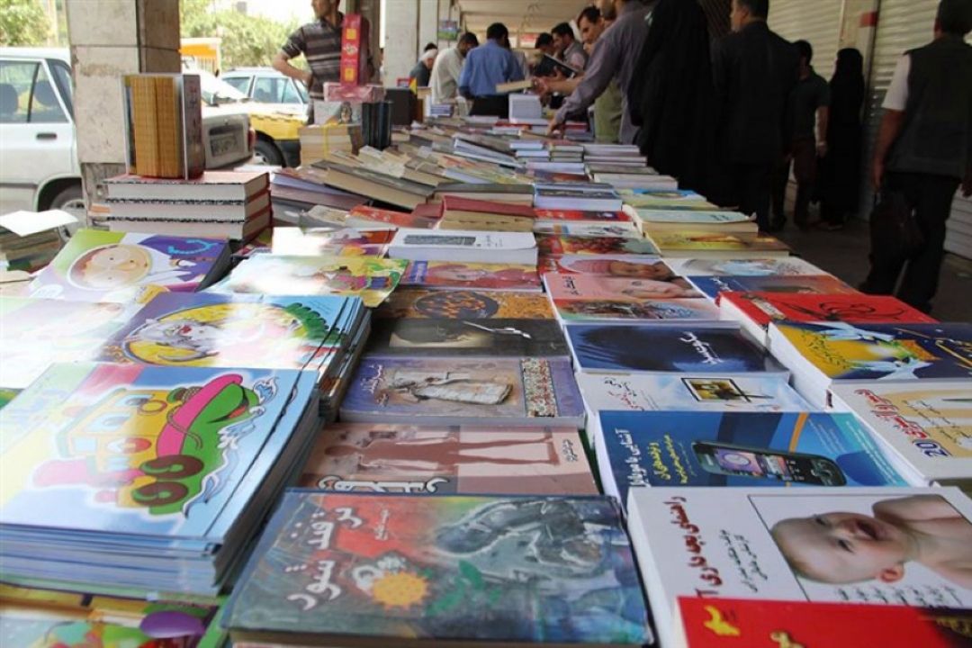 سهم ناچیز كتاب در سبد خانوارها 