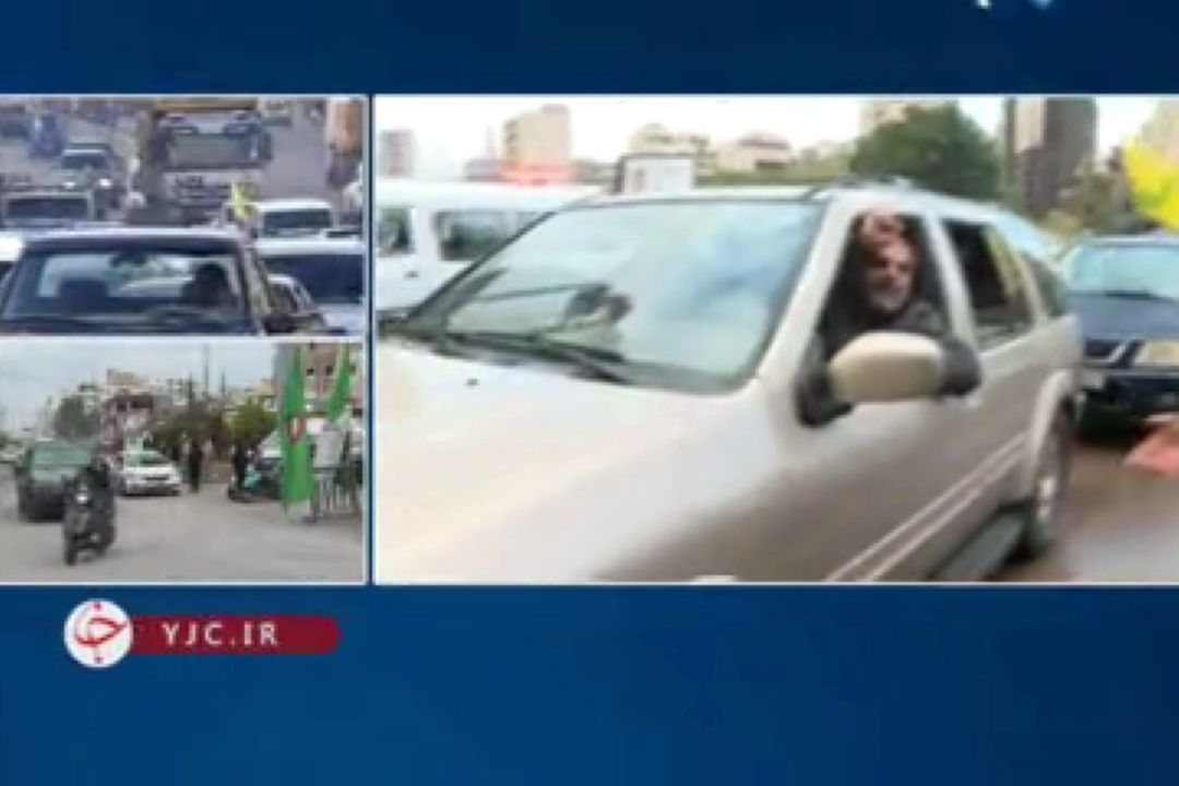 جشن و خوشحالی مردم ضاحیه هنگام بازگشت به خانه‌هایشان