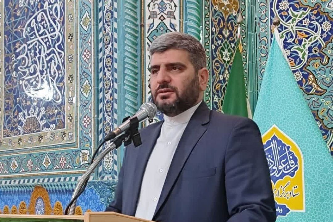 زن بی‌حجاب غربی؛ الگوی بی‌عفتی در دنیا