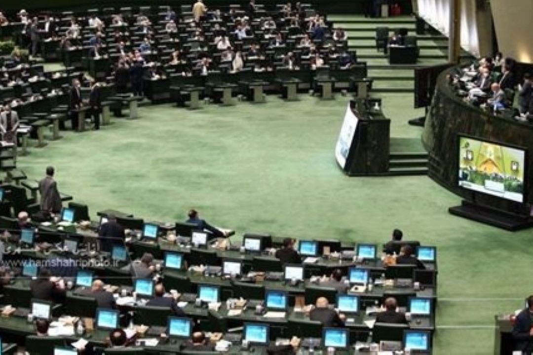 ارجاع موضوع تعیین سقف كسورات مشمولان صندوق بازنشستگی كشوری به كمیسیون تلفیق