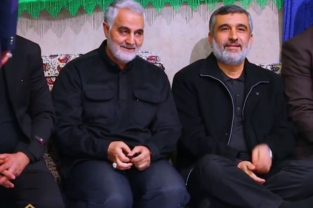 برخی دیدارها و برنامه‌های خاطره‌انگیز شهید حاج قاسم سلیمانی با رهبر انقلاب