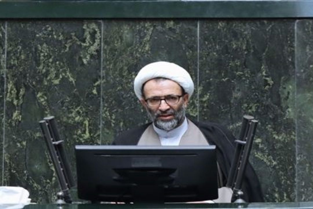 وزارت خارجه موضوع گروگانگیری اتباع ایرانی در ایتالیا را پیگیری كند