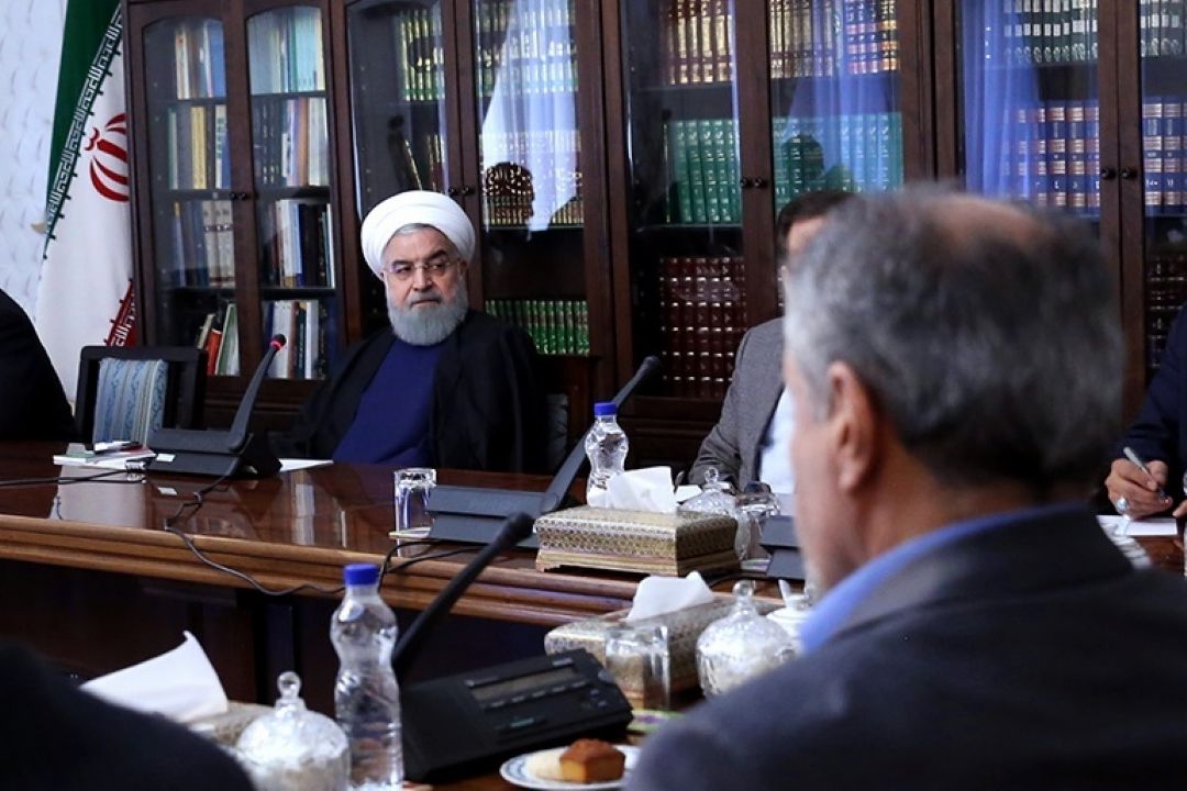 دستور رئیس جمهور برای رسیدگی به وضع كاركنان نفتكش 