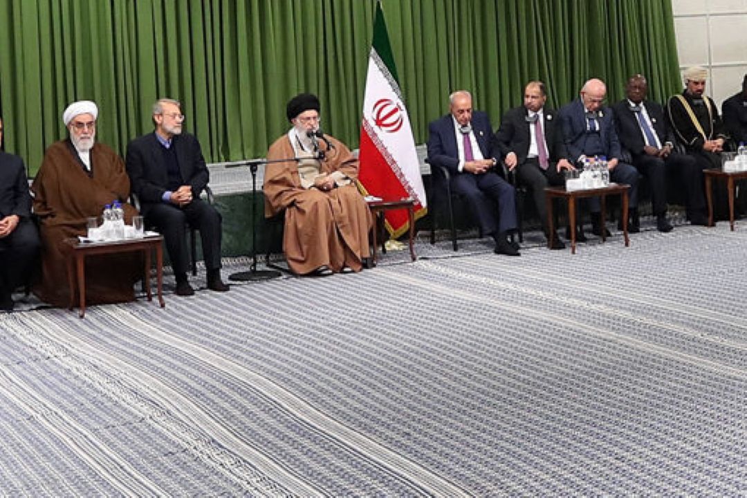 رهبر انقلاب در دیدار میهمانان اجلاس بین المجالس اسلامی؛
