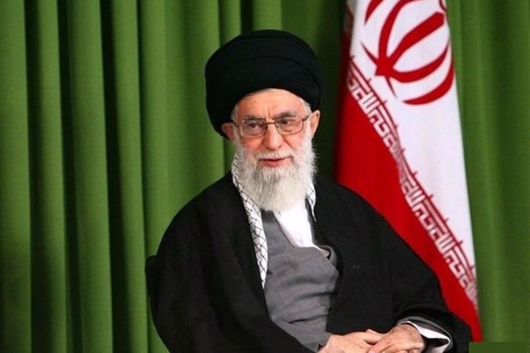 رهبر انقلاب با جمعی از معلمان دیدار می‌كنند