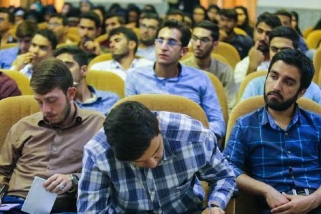 دانشگاه تهران زیر ذره‌بین دانشجویان/ وقتی تخته وایت‌برد هم مطالبه می‌شود!