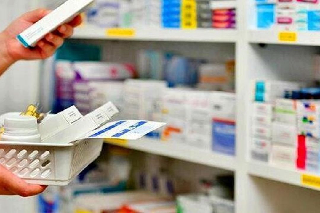 تأثیر عوامل ساختاری و مدیریتی بر تشدید كمبود دارو در كشور