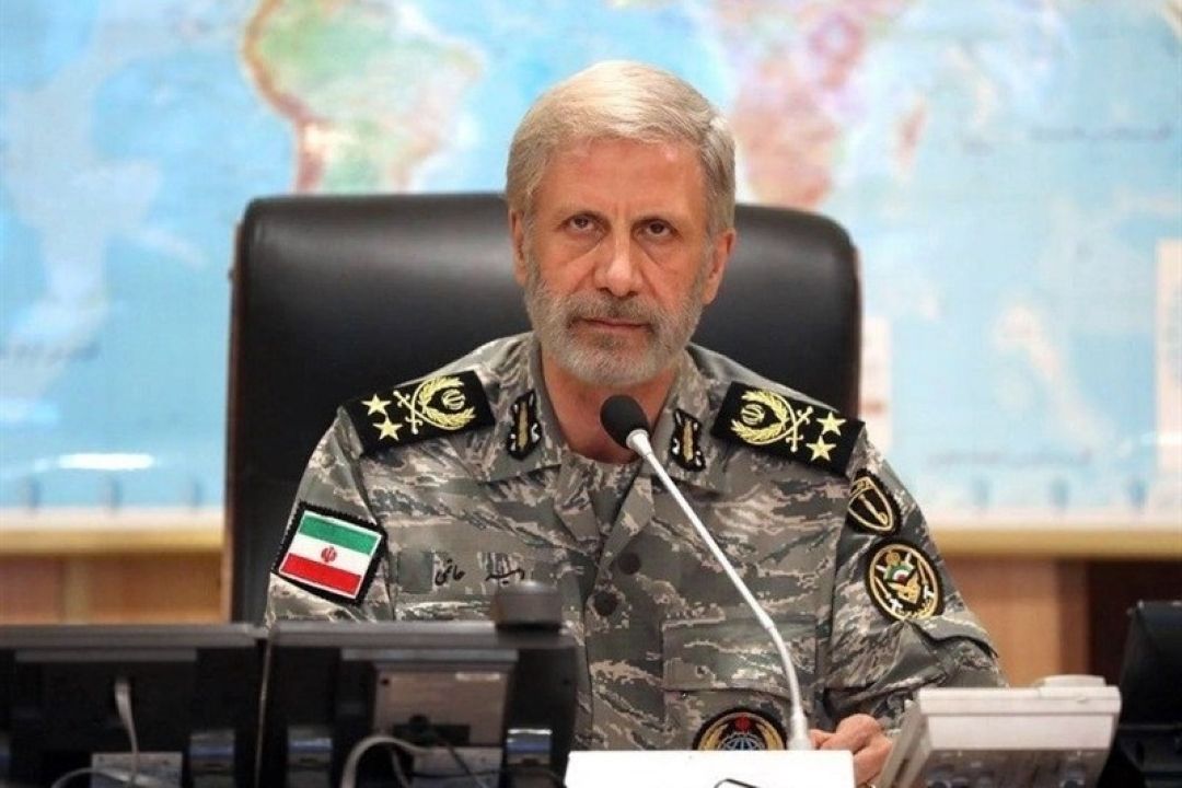 فرمانده ارتش: آمریكا پاسخ قاطعانه‌ای دریافت می‌كند