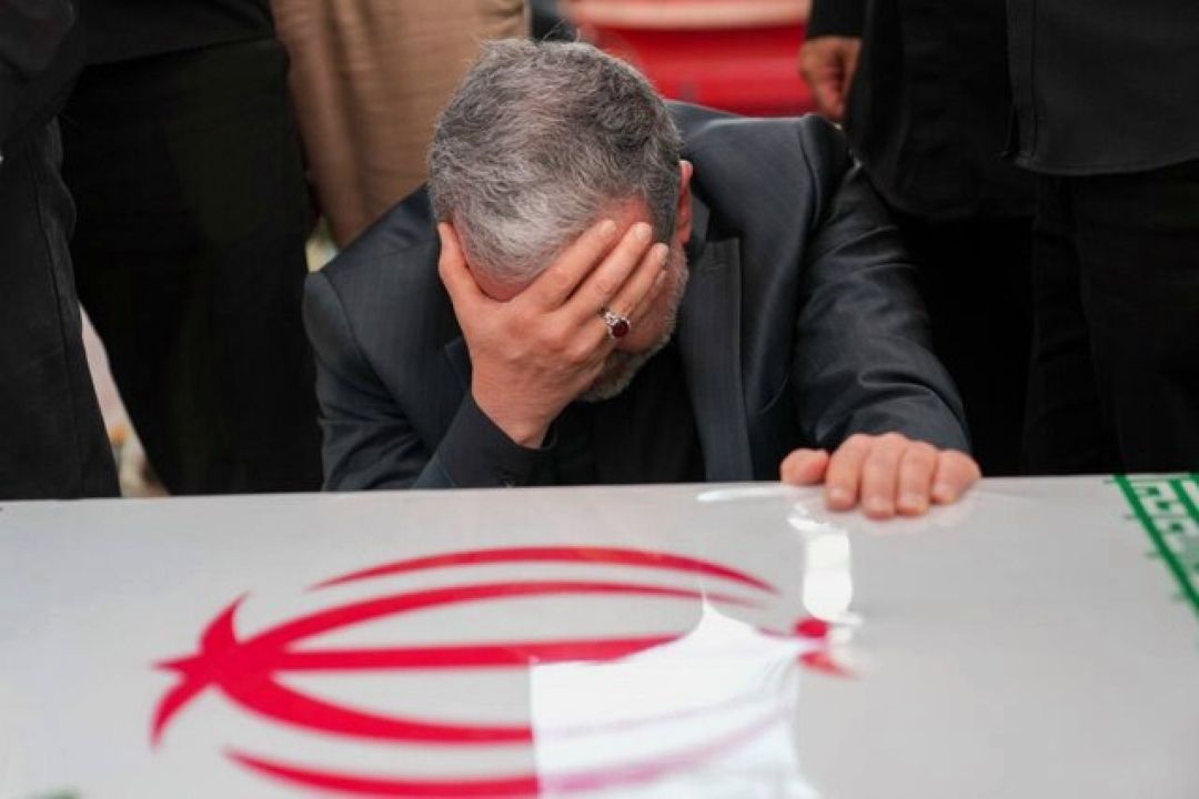 عراقچی: ما به شهدای خود كه الگوهای ما هستند افتخار می‌كنیم