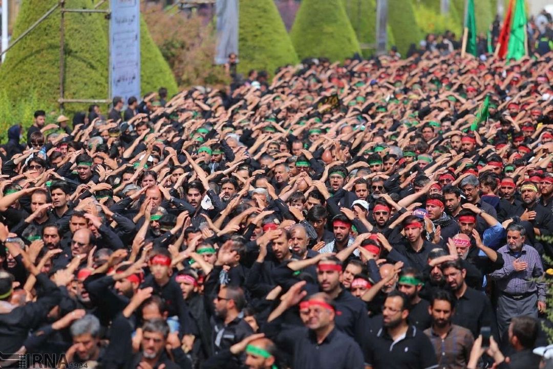 فرهنگ عاشورایی؛ سد مستحكم در برابر توطئه‌های دشمن
