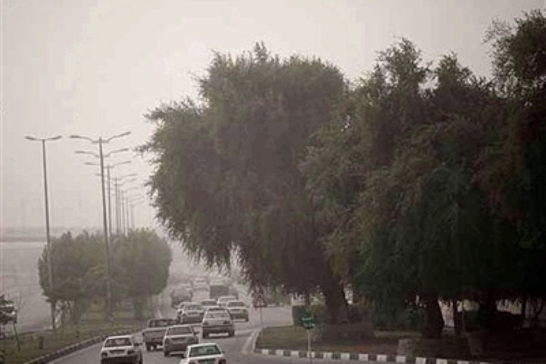 هواشناسی ایران 1404/4/10؛ افزایش سرعت وزش باد و كاهش كیفیت هوا در غرب كشور