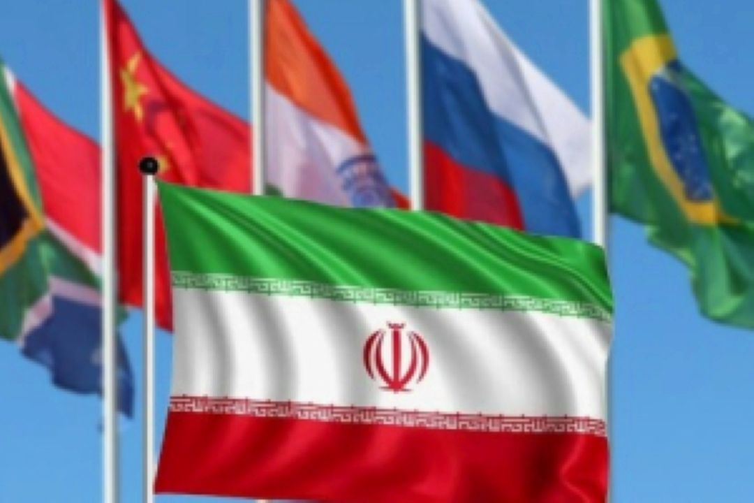  تقویت چند جانبه گرایی همكاری‌های اقتصادی و سیاسی را به دنبال دارد