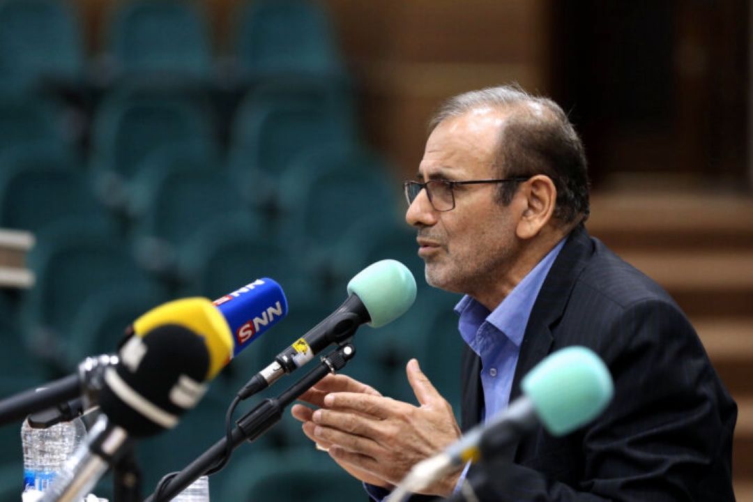  ملت ایران در برابر دشمن یكپارچه عمل می‌كند