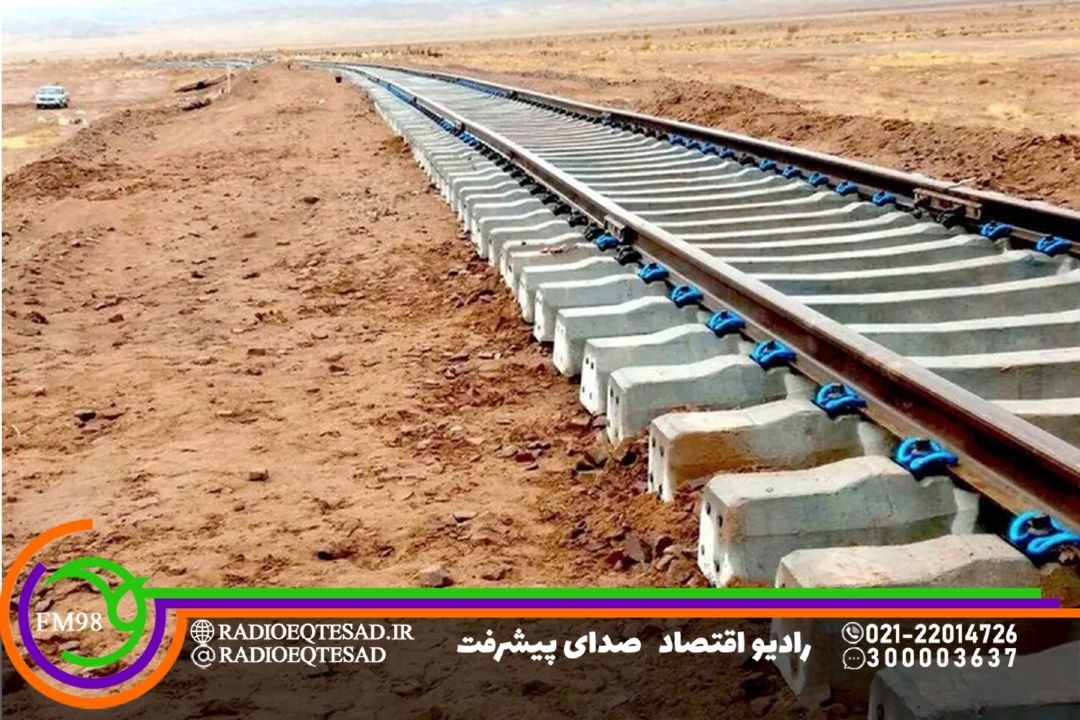 عملیات ریل گذاری پروژه راه آهن چهارمحال و بختیاری آغاز شد