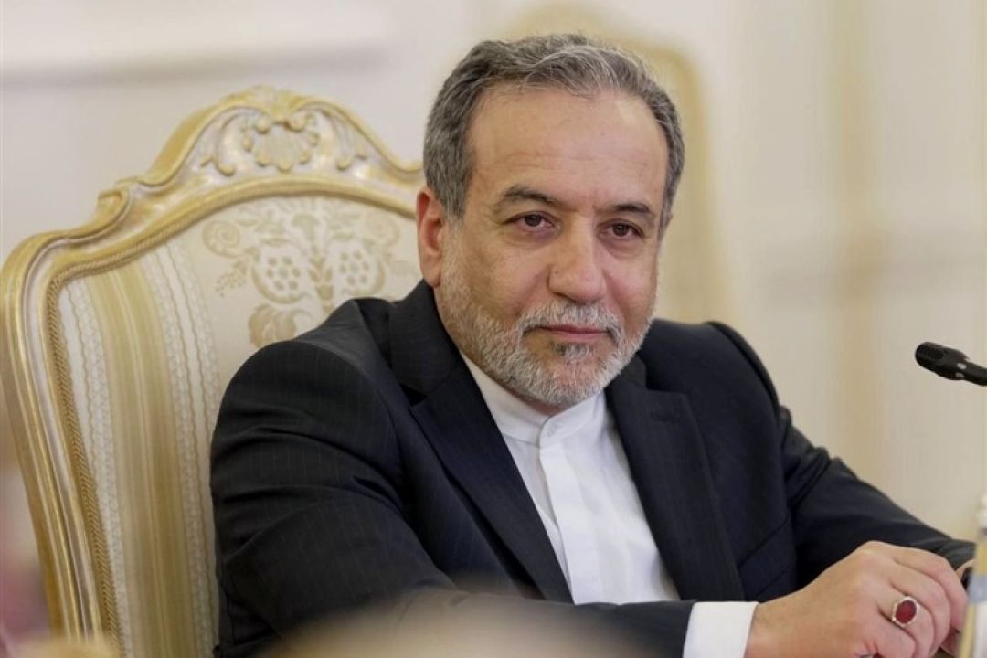 عراقچی: قطعا نمی‌توانیم از غنی‌سازی صرف نظر كنیم
