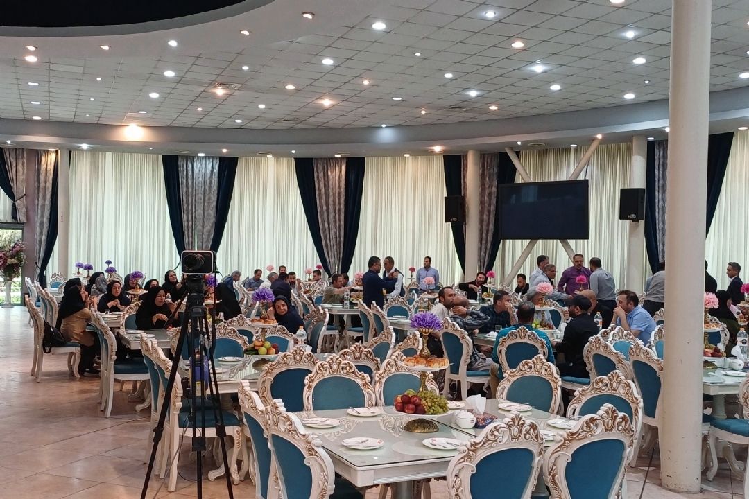 تجلیل از فعالان رسانه‌ای رادیو ایران، در خط مقدم پوشش دفاع مقدس