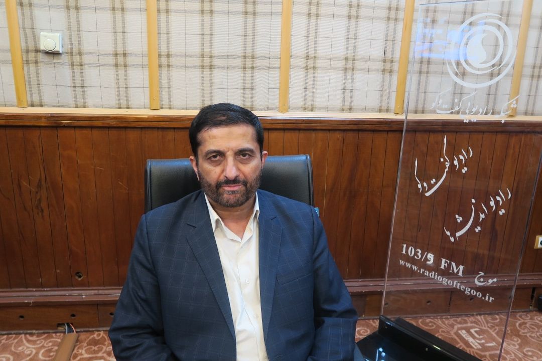 مبارزه با استعمار سخن اصلی جنبش و قیام در ایران بوده است
